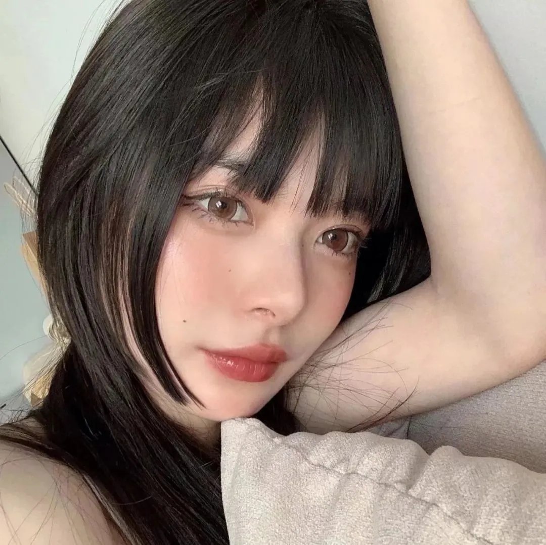 隔窗恋爱：看着你封面
